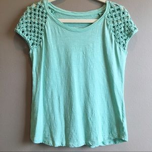 100% Cotton Mint Crochet Sleeve Top Medium